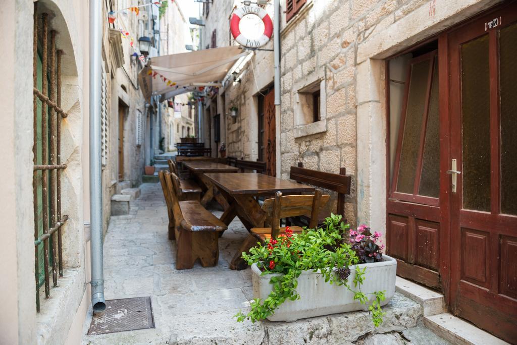 M&J Central Suites Korčula Exterior foto